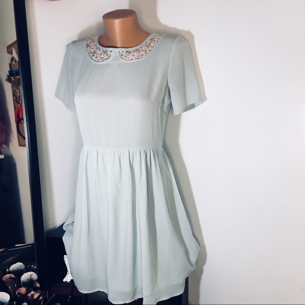 Tiffany Blue Dress White Daisy Lace Collar